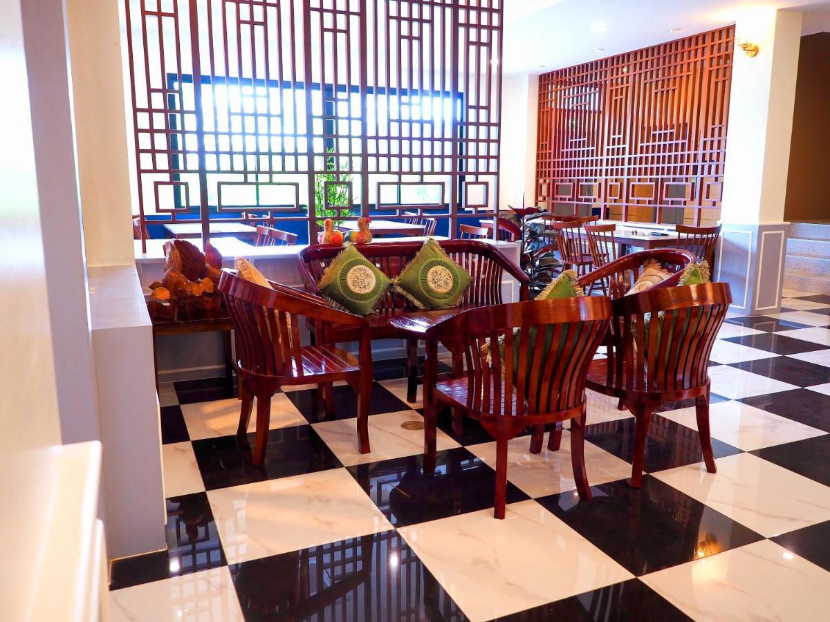 Usabai Riverside Boutique Hotel Chanthaburi Exteriör bild