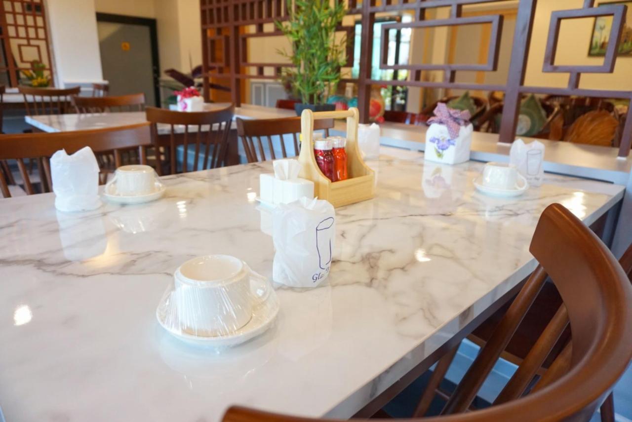 Usabai Riverside Boutique Hotel Chanthaburi Exteriör bild