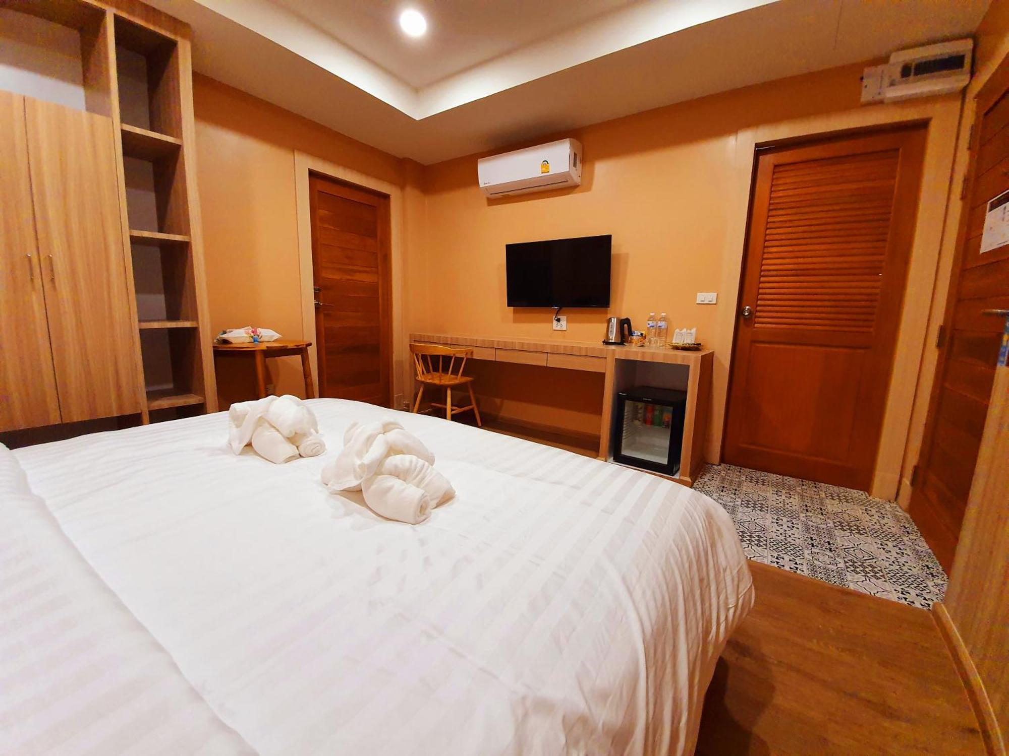 Usabai Riverside Boutique Hotel Chanthaburi Rum bild